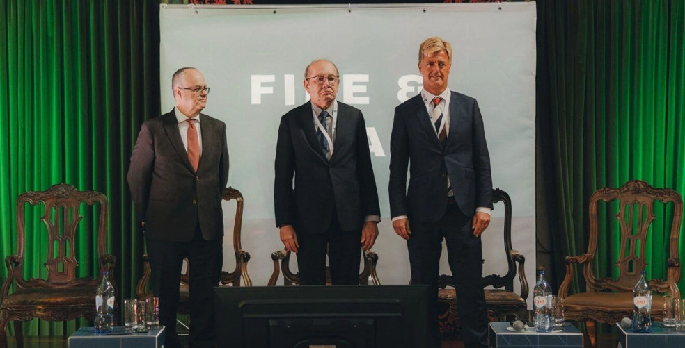 Protocolo entre o CAAD e o Fórum de Integração Brasil Europa