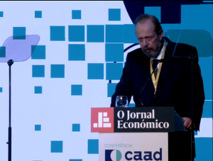 Vídeo da Conferência “A Independência na Justiça: a decisão de legislar, investigar e julgar”